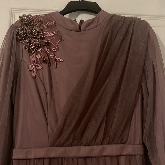 Long sleeve maxi Evening dress size 42 - Picture 3 of 5